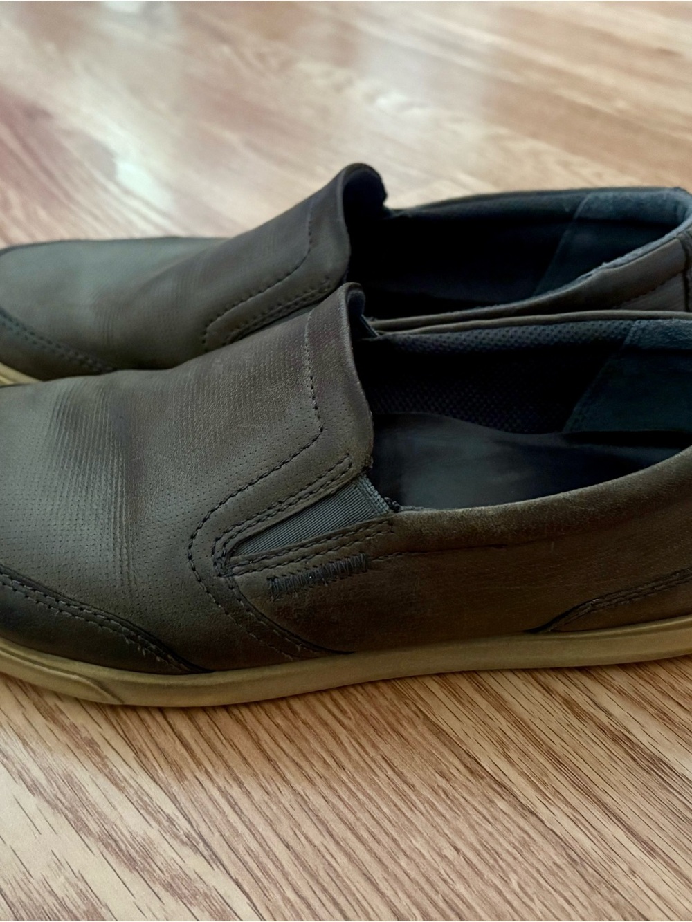 Ecco Men's Olive Slip-On Casual Loafers